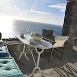 Ξενοδοχείο με διαμερίσματα Andromeda Mykonos &