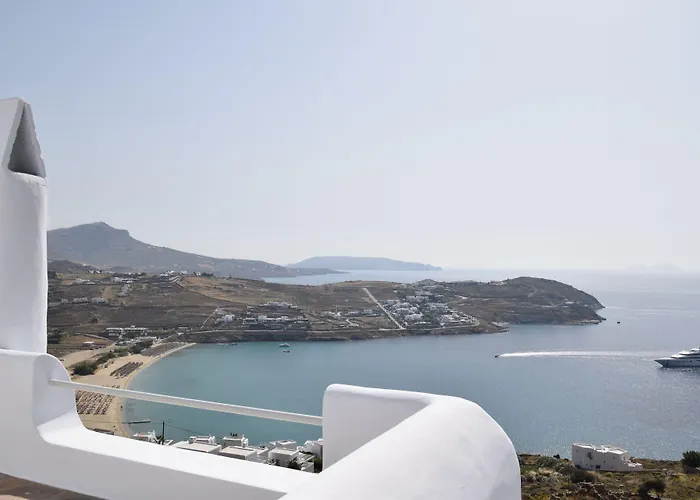 Andromeda Mykonos & 4*