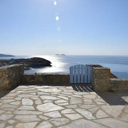Andromeda Mykonos & Апарт-отель