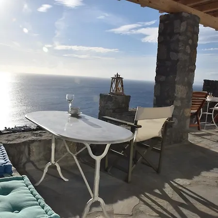 Andromeda Mykonos & Апарт-отель