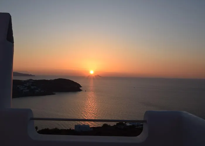 Andromeda Mykonos & 4*