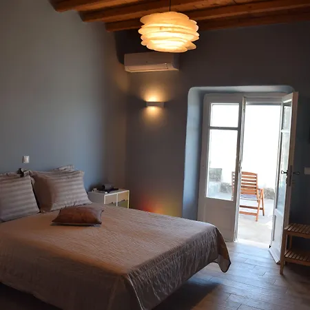 מלון דירות Andromeda Mykonos &